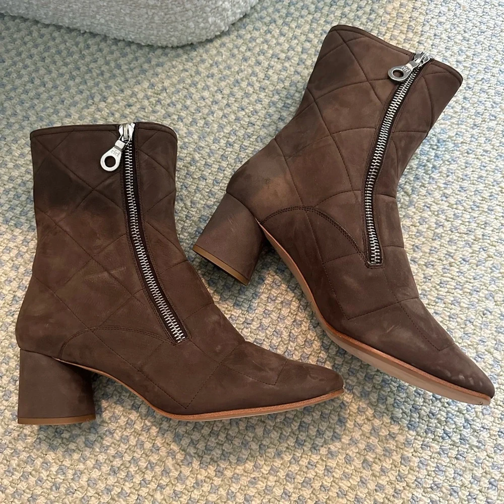 Marc Jacobs Booties - Picture 5 of 5